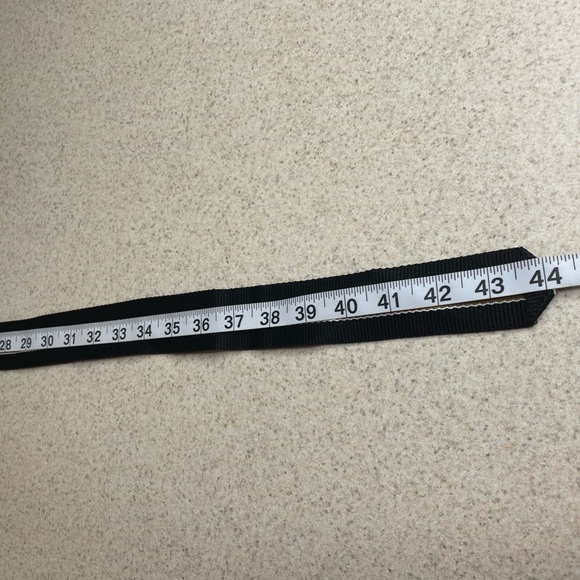 NWT Double Loop Black and Tan Belt Size L/XL - Picture 3 of 6